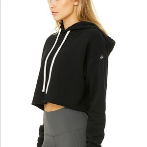 Alo Yoga LIMITED-EDITION EXCLUSIVE CROPPED HOODIE